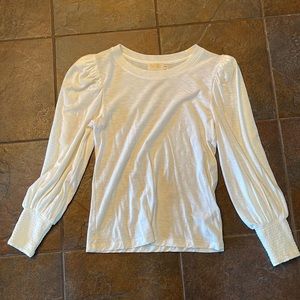 Puff sleeve top